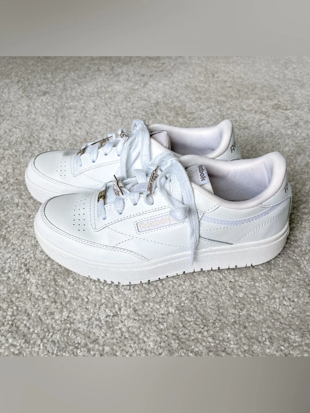 Reebok | Club C Sneakers | Union Jack Metal Charms